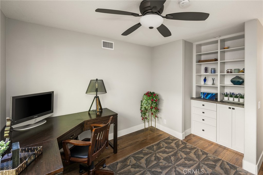 21075 Ridge Park Drive