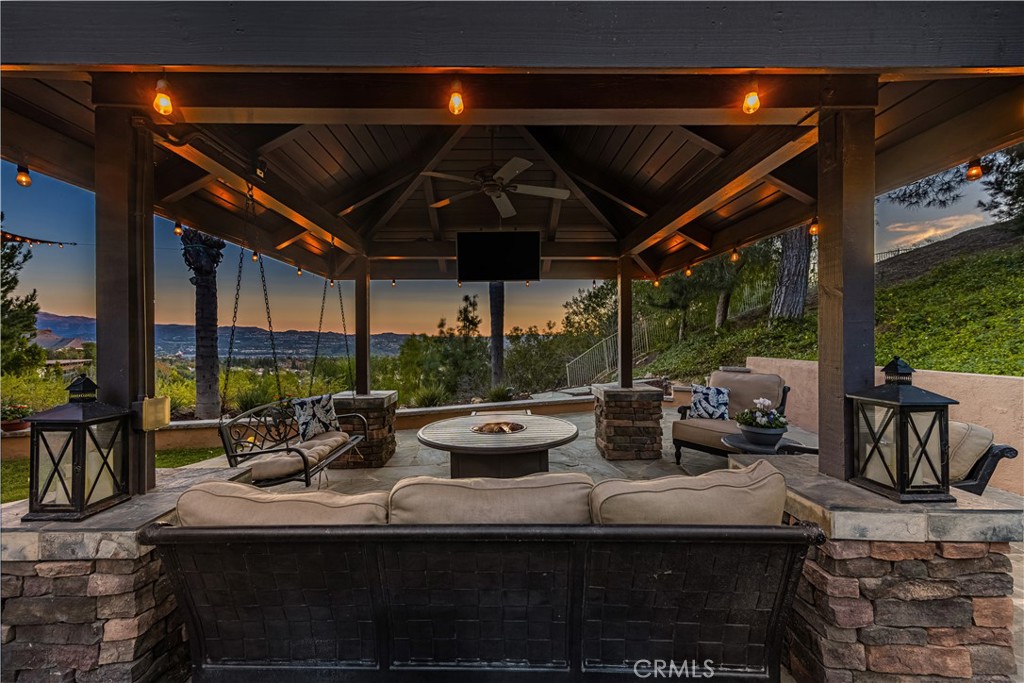 21075 Ridge Park Drive