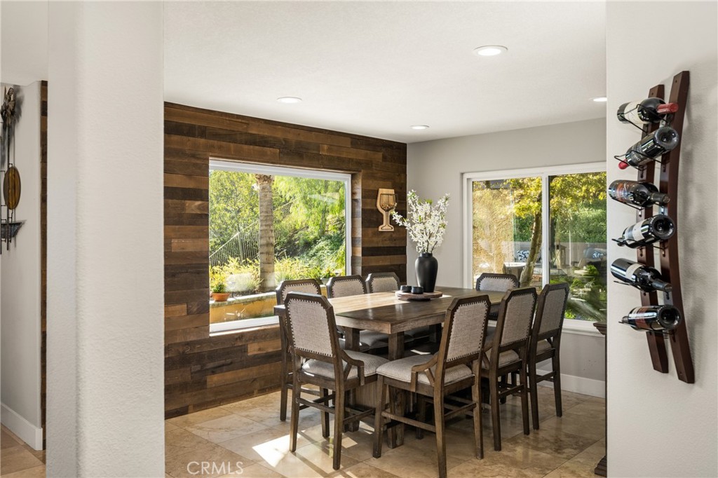 21075 Ridge Park Drive