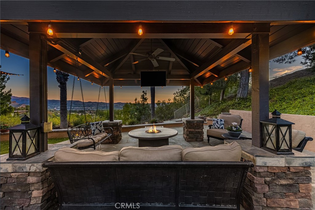 21075 Ridge Park Drive