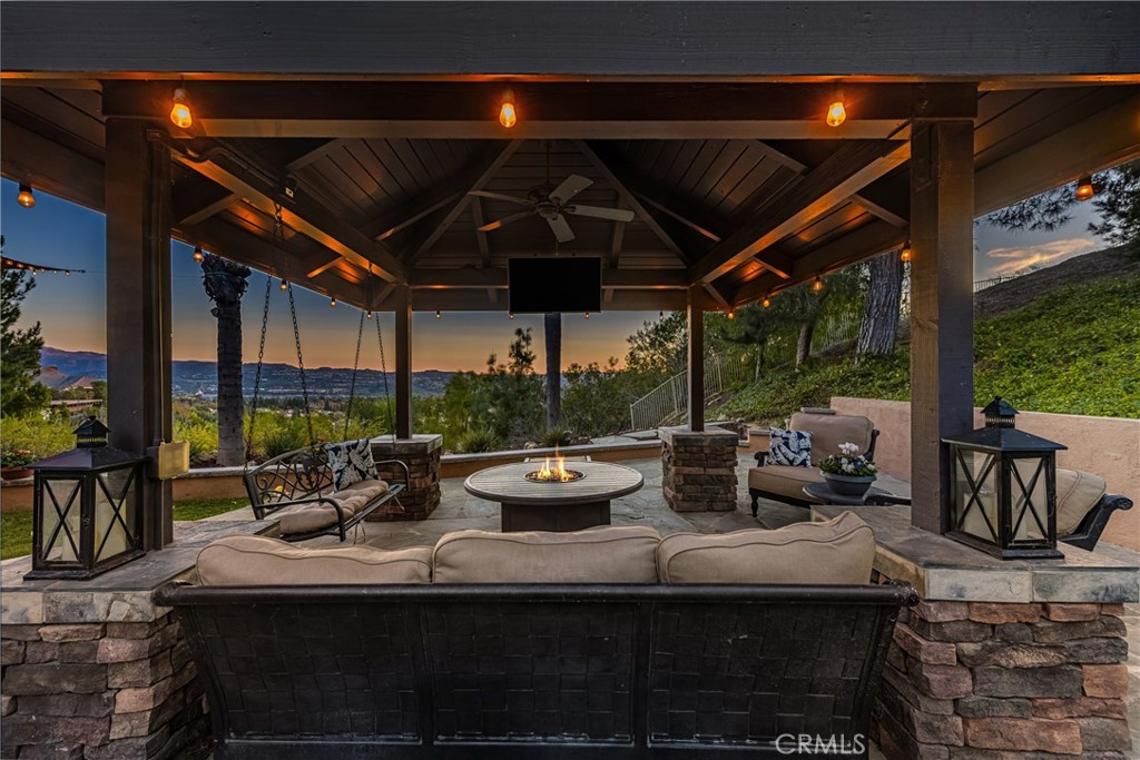 21075 Ridge Park Drive