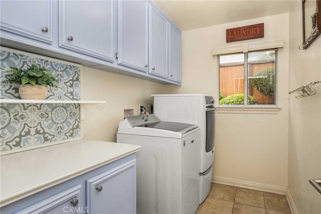 6350 Tiburon Terrace