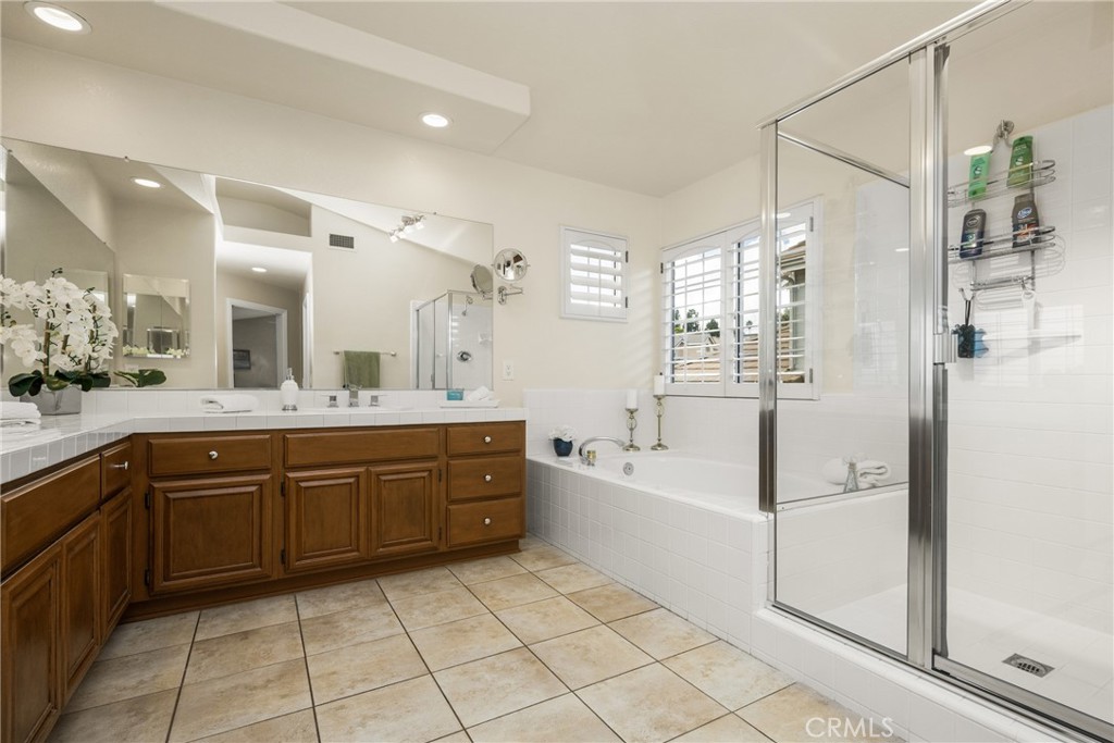 6350 Tiburon Terrace