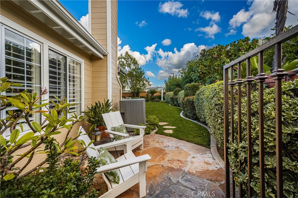 6350 Tiburon Terrace