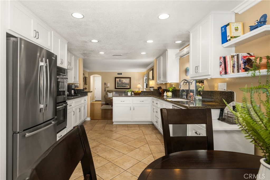 6350 Tiburon Terrace