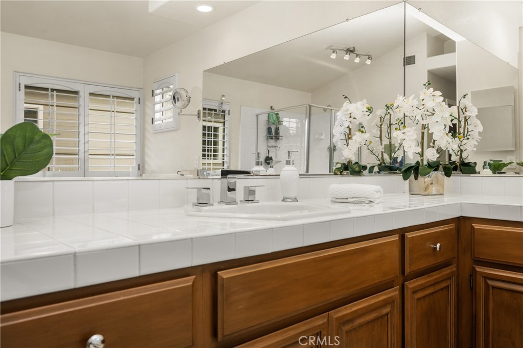 6350 Tiburon Terrace