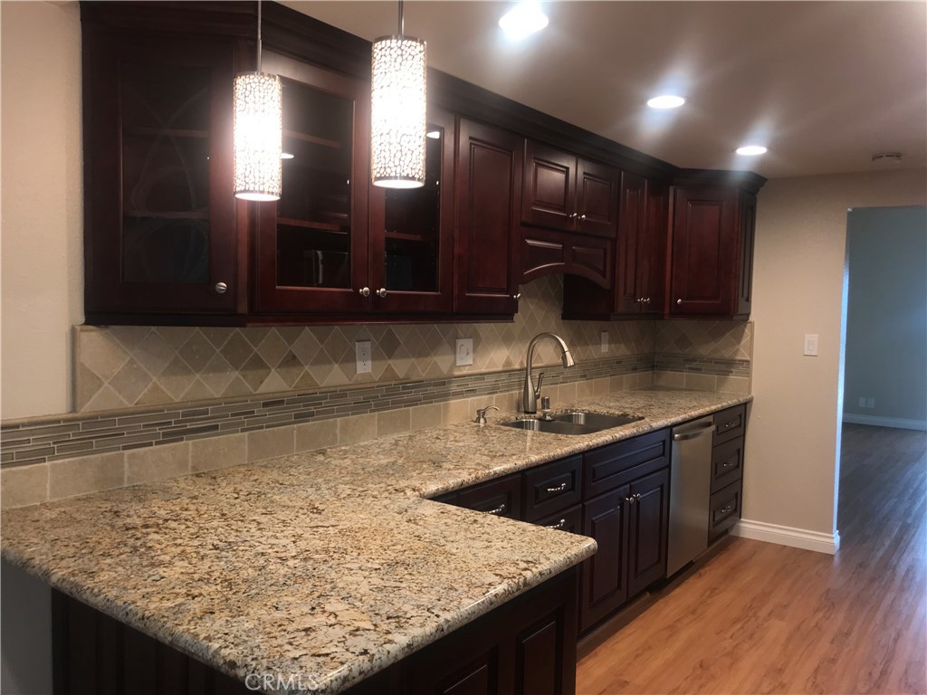 3640 Vista Glen Circle