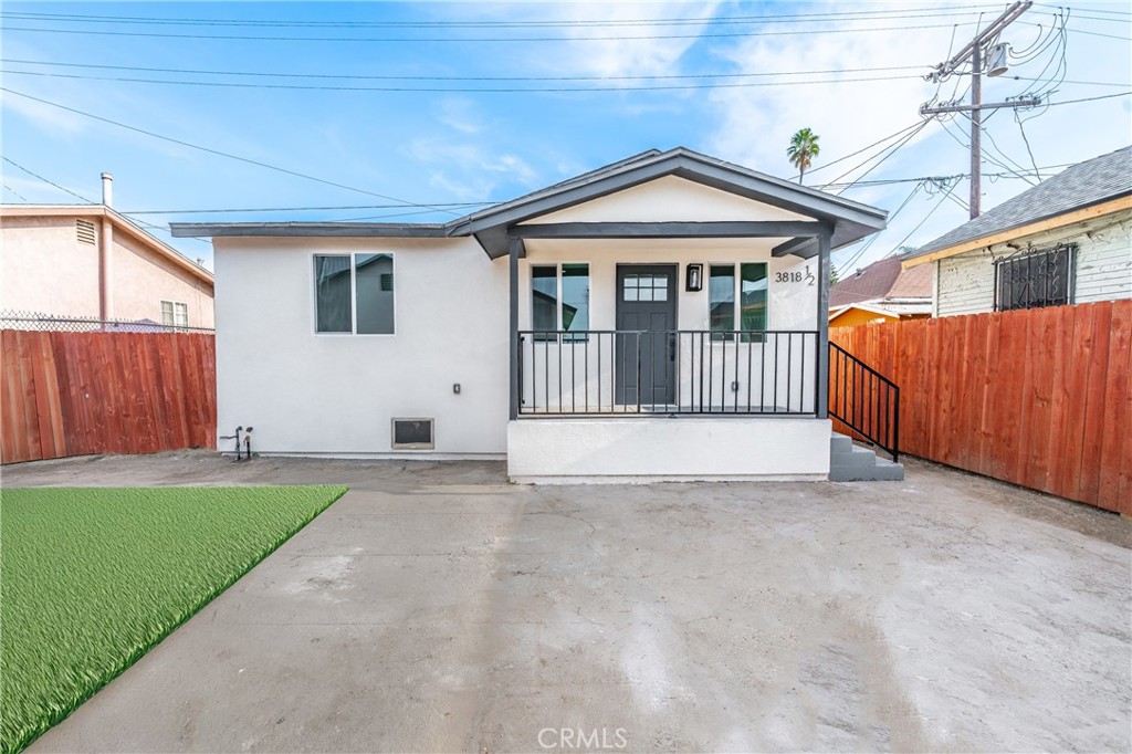 3818 Crawford