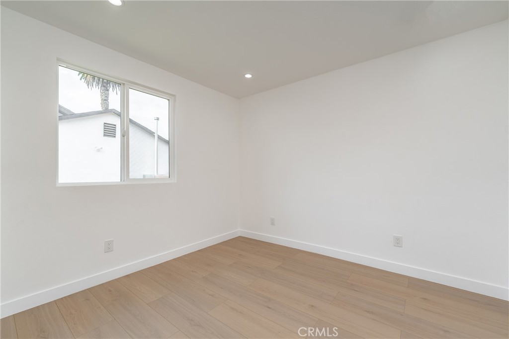 3818 Crawford