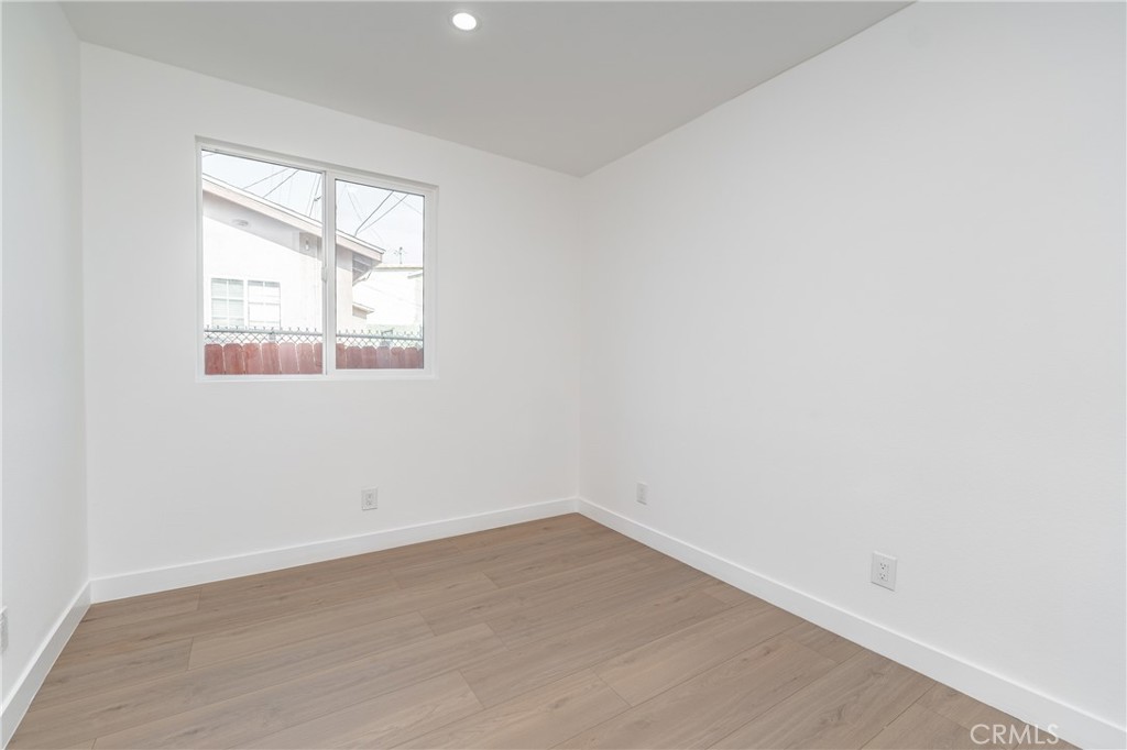 3818 Crawford