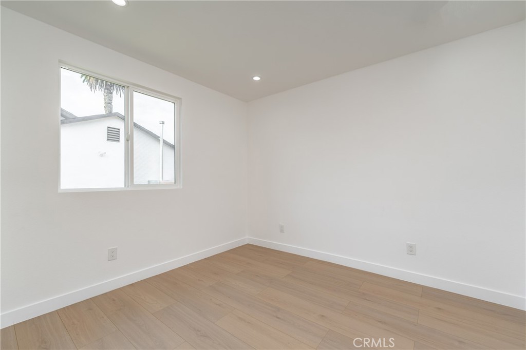 3818 Crawford