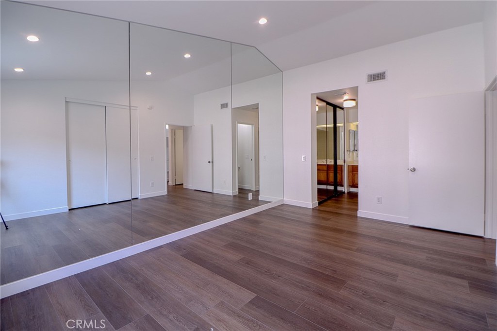 1 Mountain Shadows Place