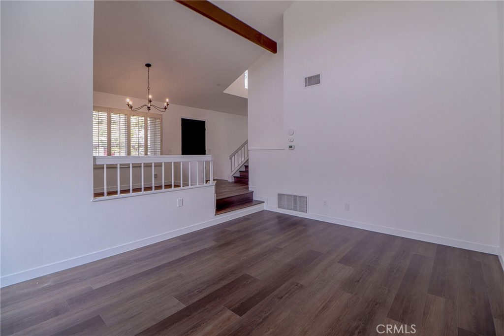 1 Mountain Shadows Place