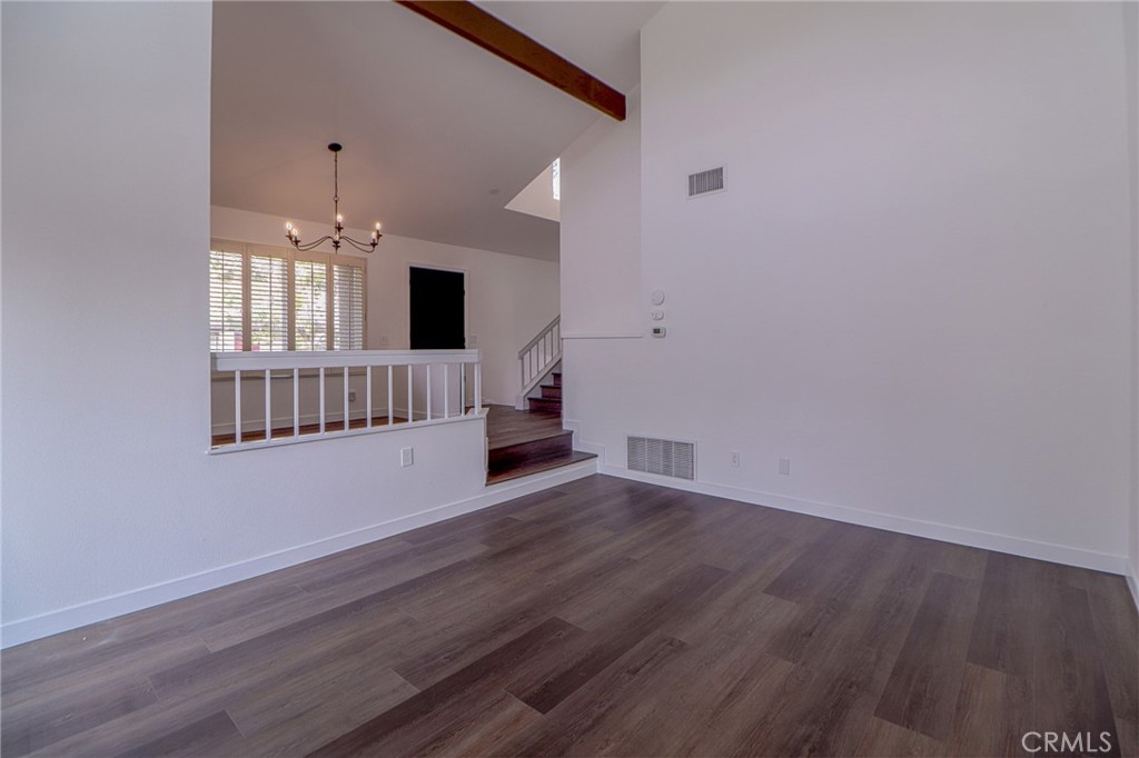 1 Mountain Shadows Place