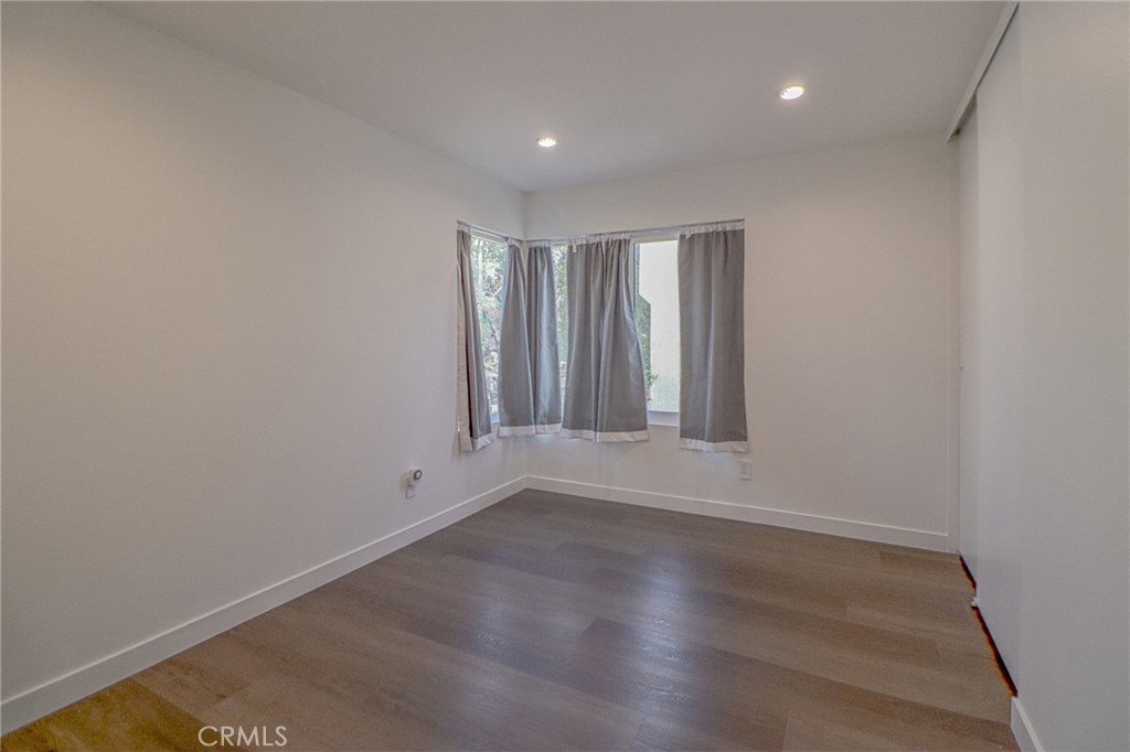 1 Mountain Shadows Place