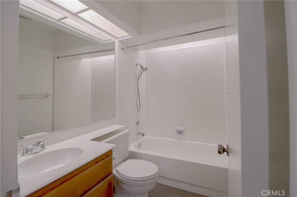 1 Mountain Shadows Place