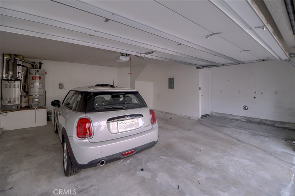 1 Mountain Shadows Place