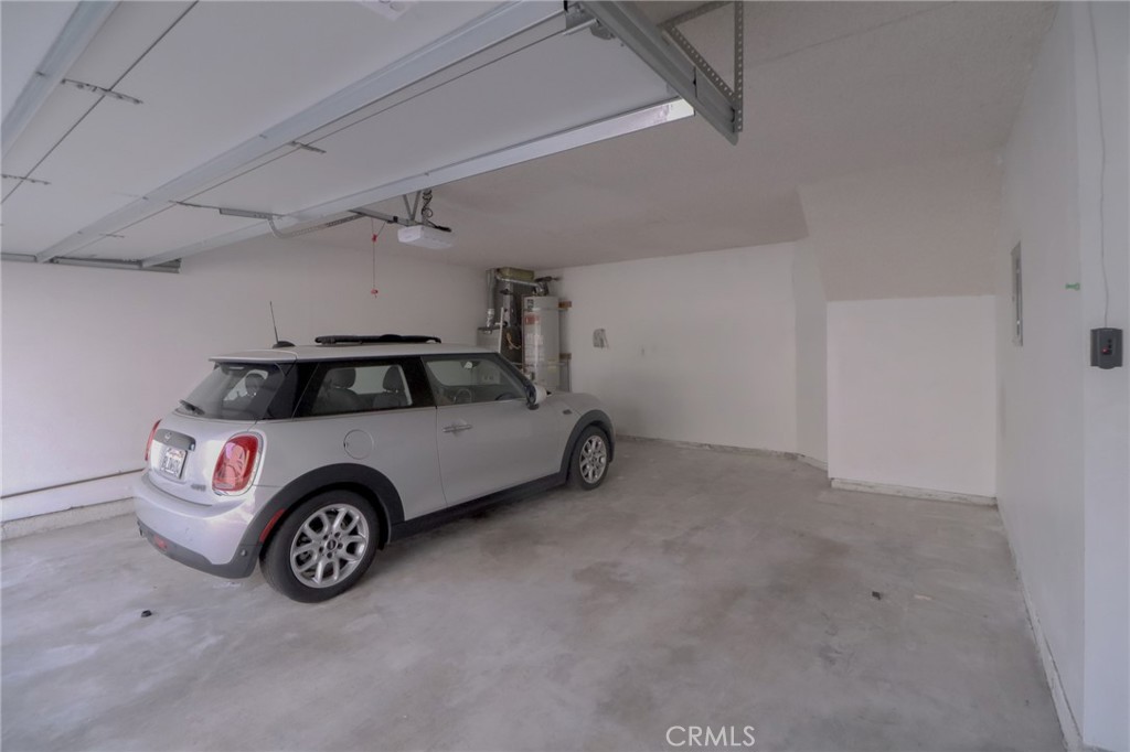 1 Mountain Shadows Place