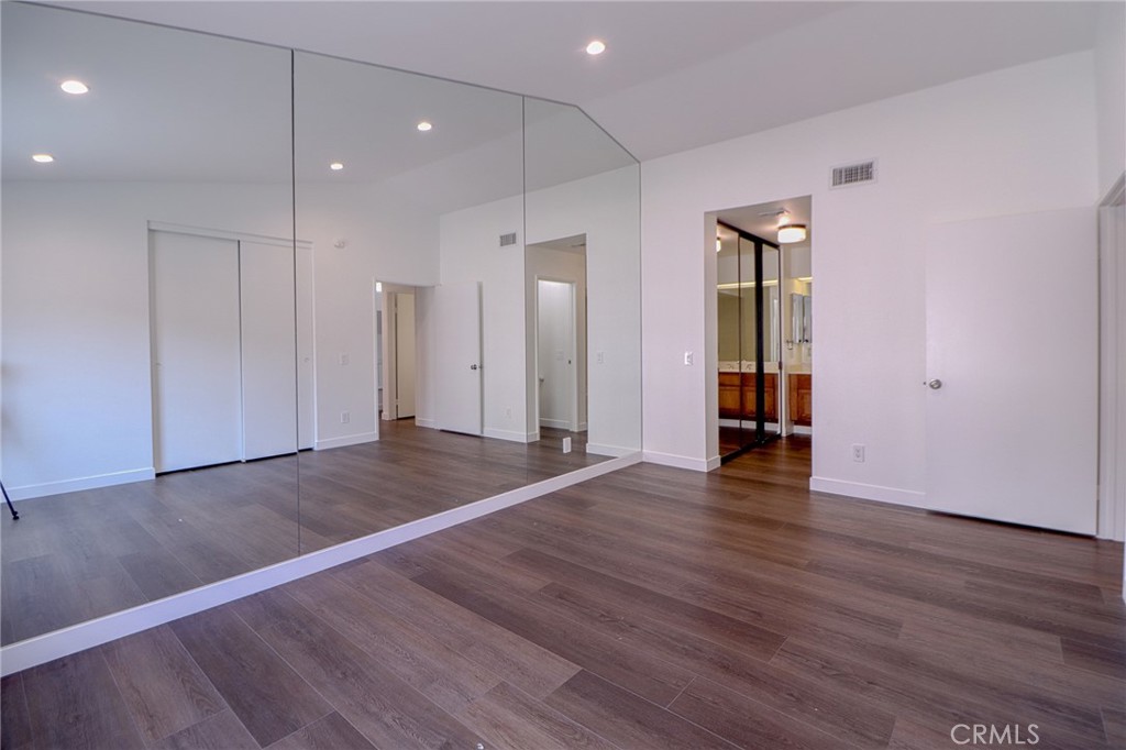 1 Mountain Shadows Place