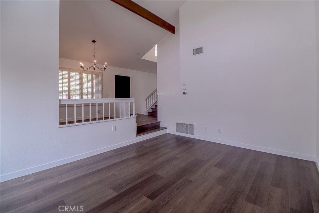 1 Mountain Shadows Place