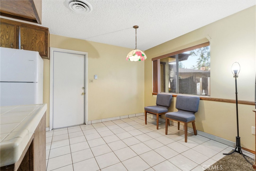 2404 Prestwick Court