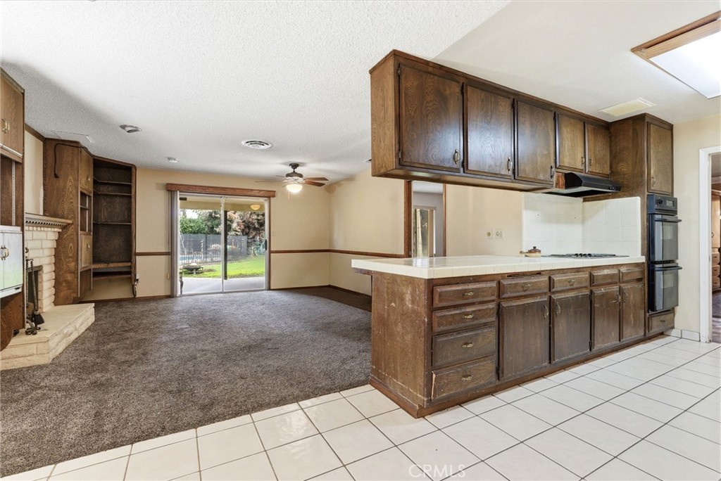 2404 Prestwick Court