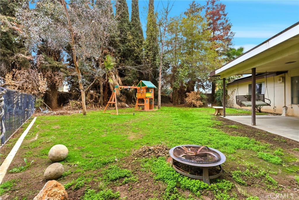 2404 Prestwick Court