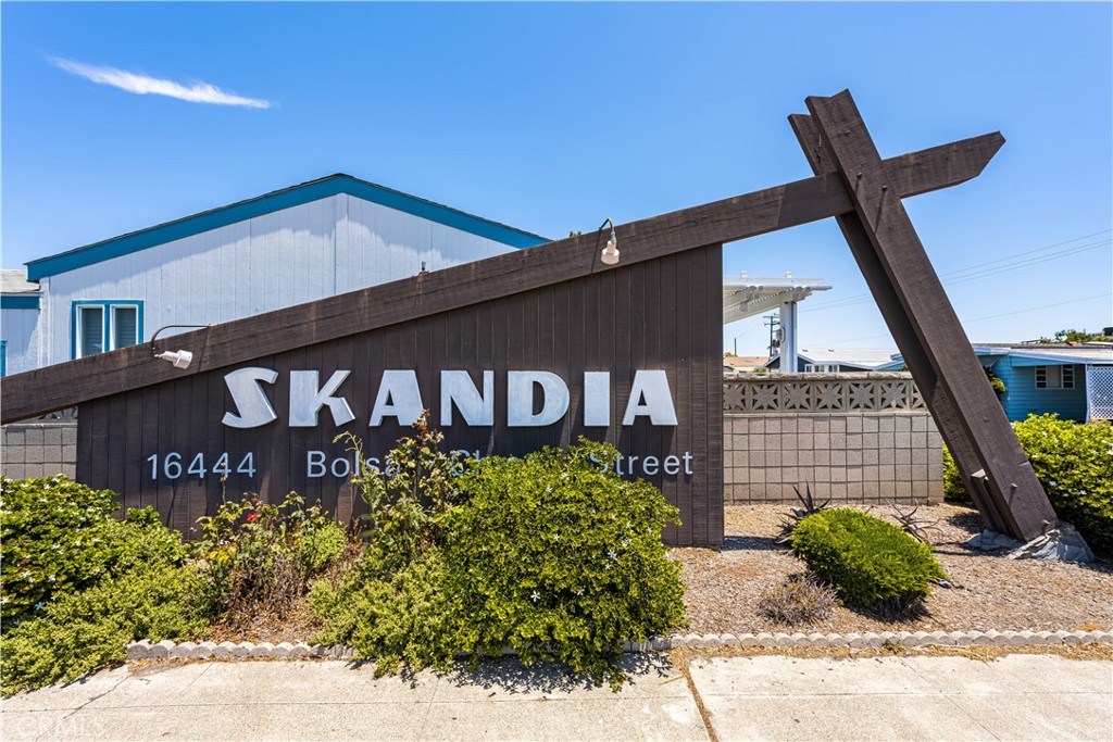 16444 Bolsa Chica 51