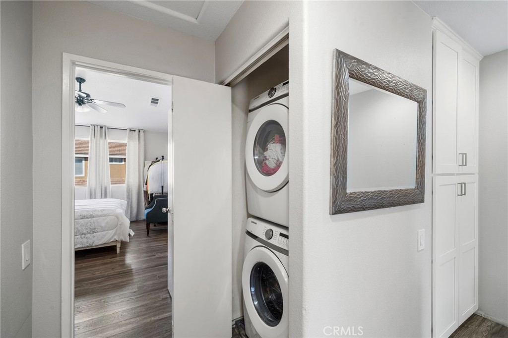 839 S Yellowstone Way