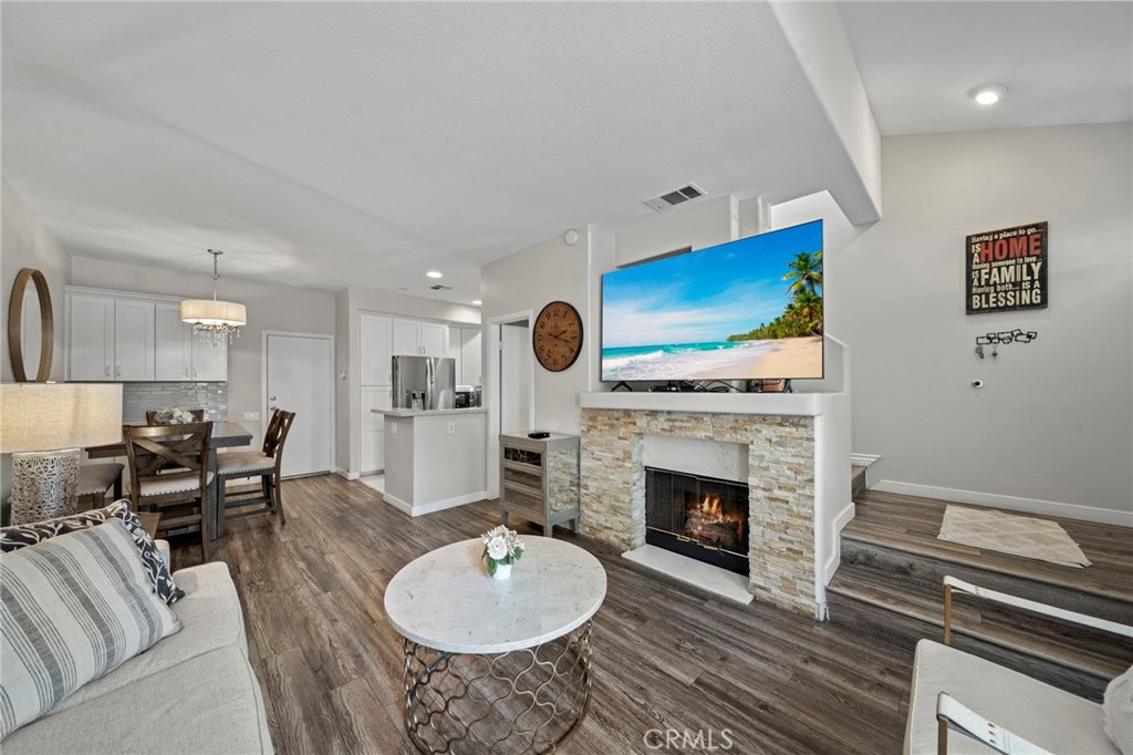 839 S Yellowstone Way