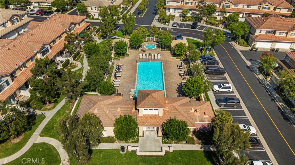 839 S Yellowstone Way