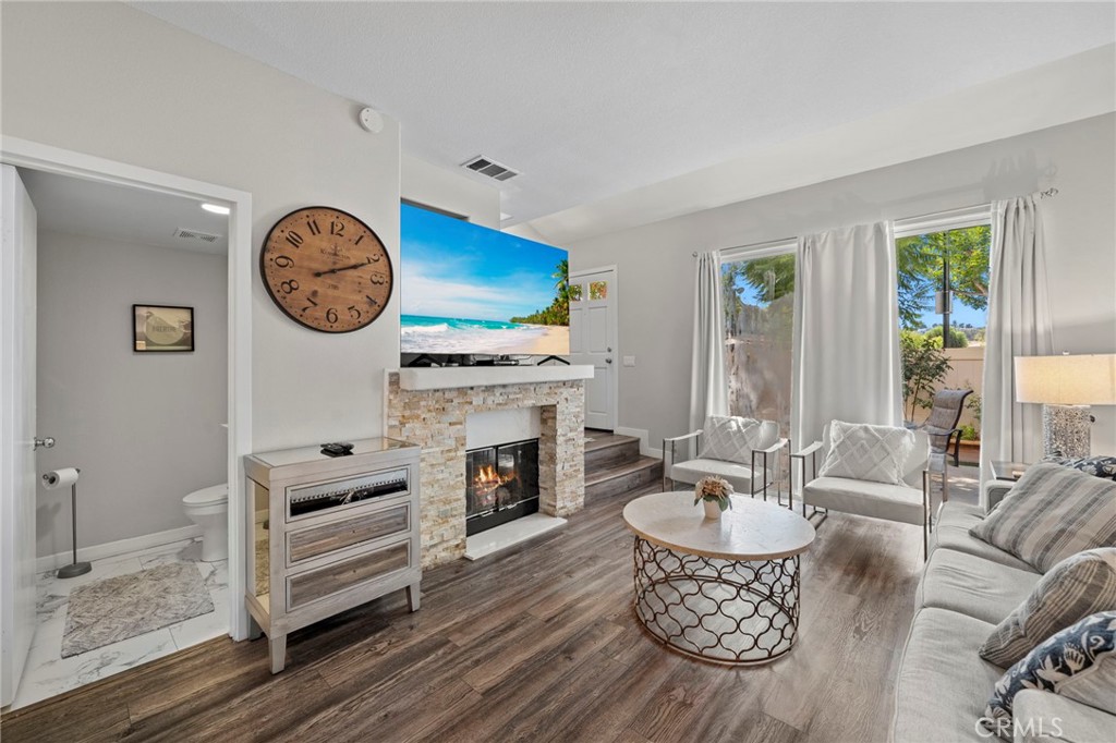 839 S Yellowstone Way