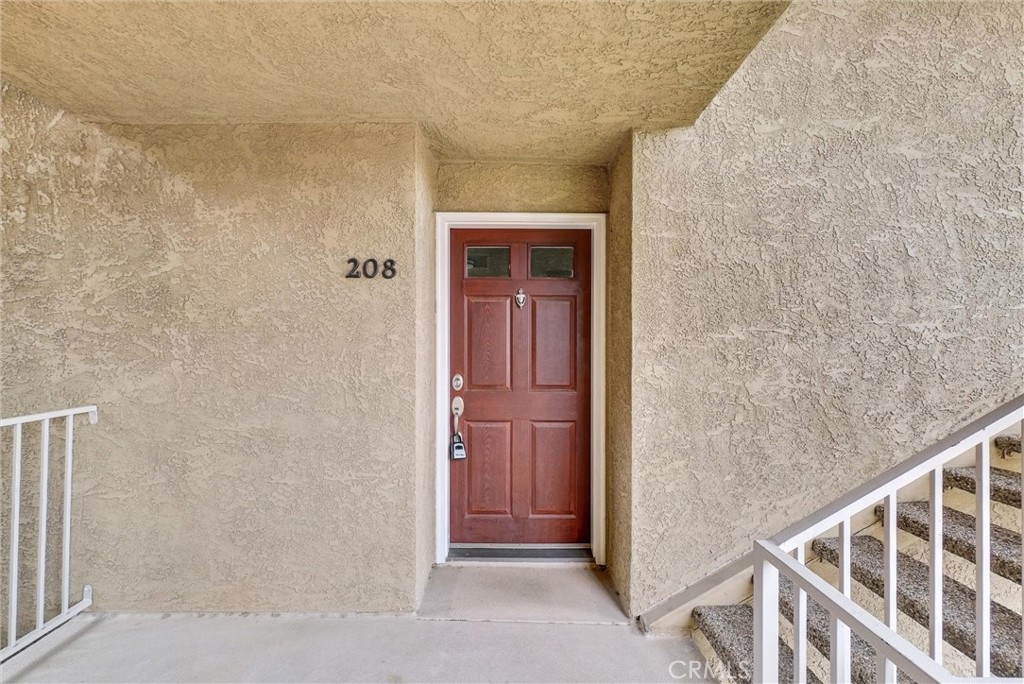 2450 San Gabriel Way 208