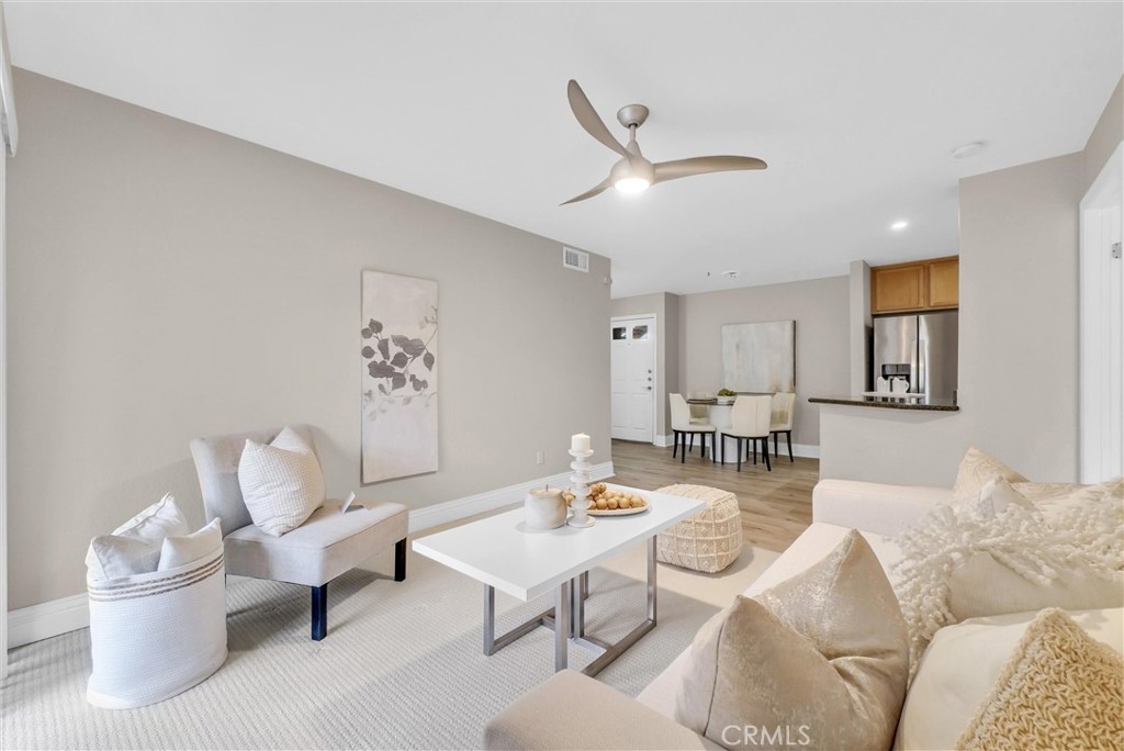 2450 San Gabriel Way 208