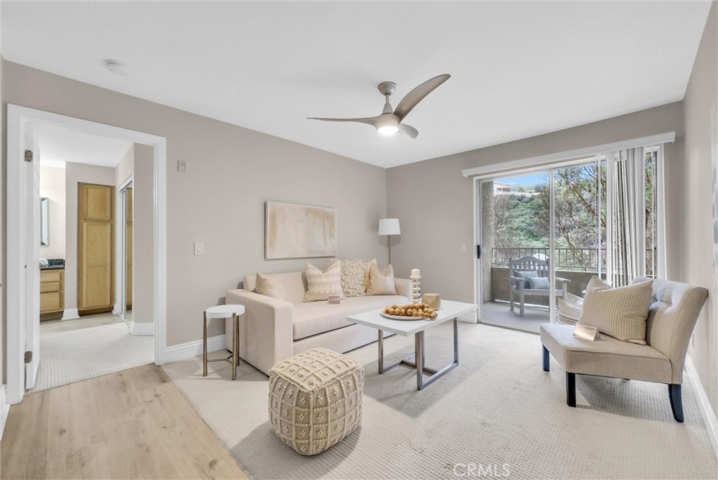 2450 San Gabriel Way 208