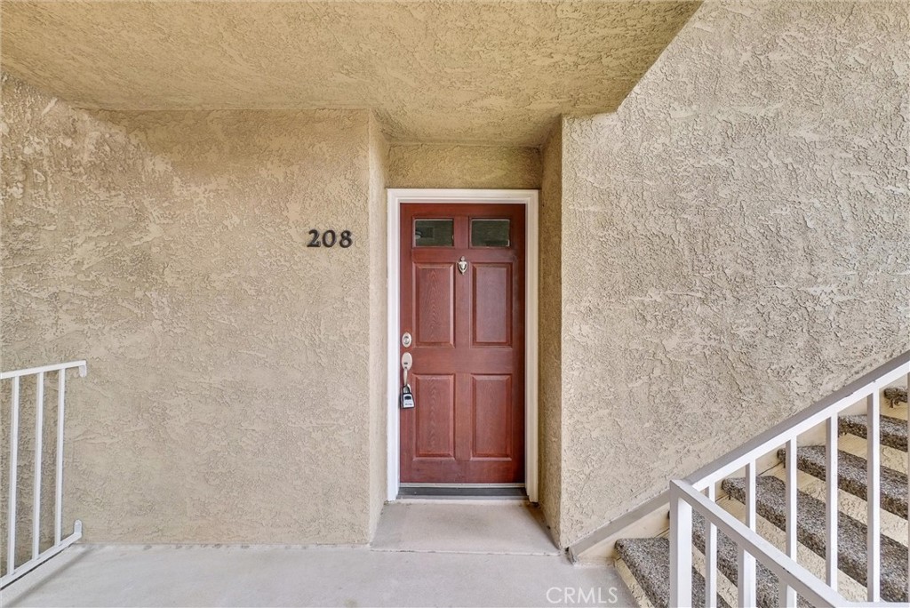 2450 San Gabriel Way 208