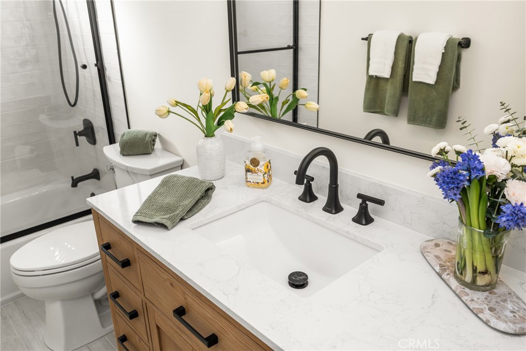 3019 Sheffield Place