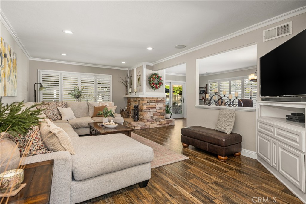 3019 Sheffield Place