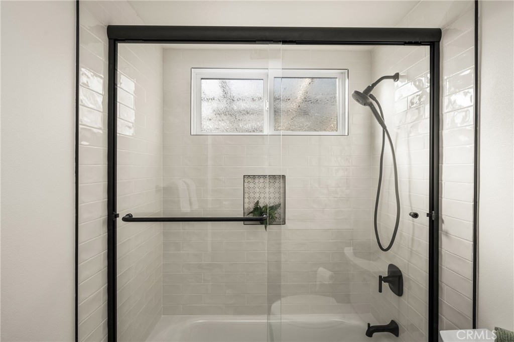 3019 Sheffield Place