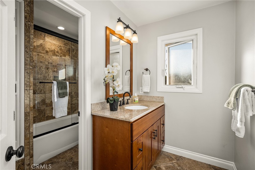 3019 Sheffield Place