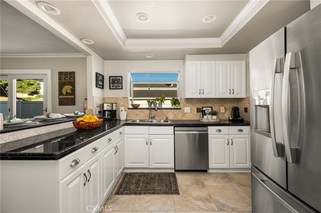 3019 Sheffield Place