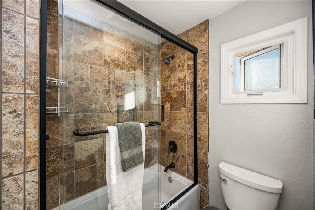 3019 Sheffield Place