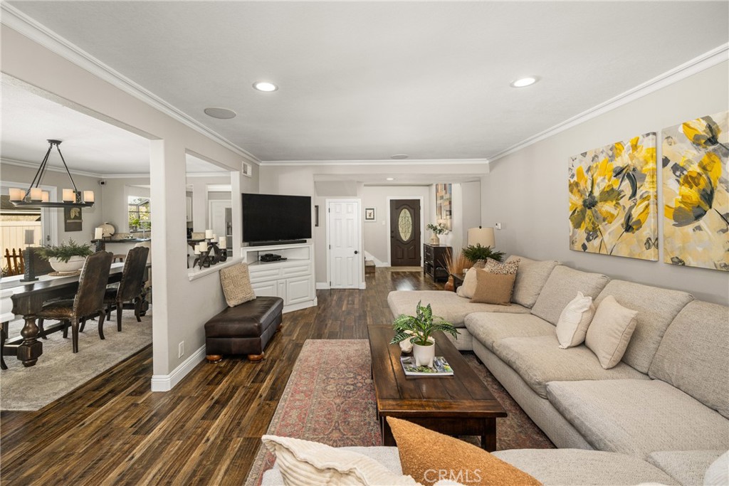 3019 Sheffield Place