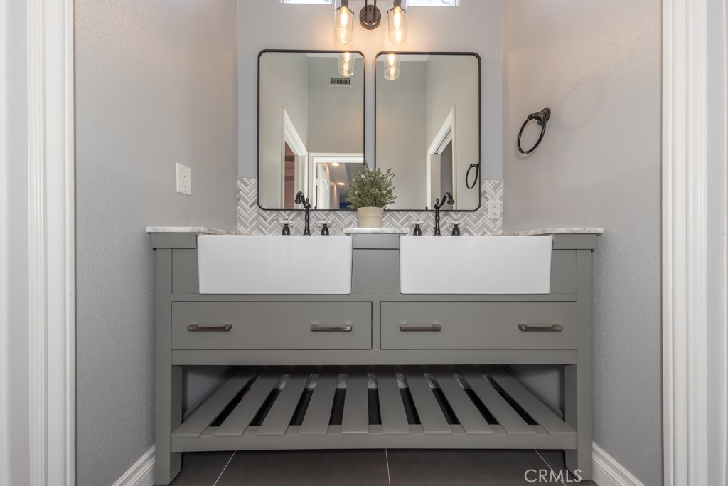 831 Frankfort Avenue