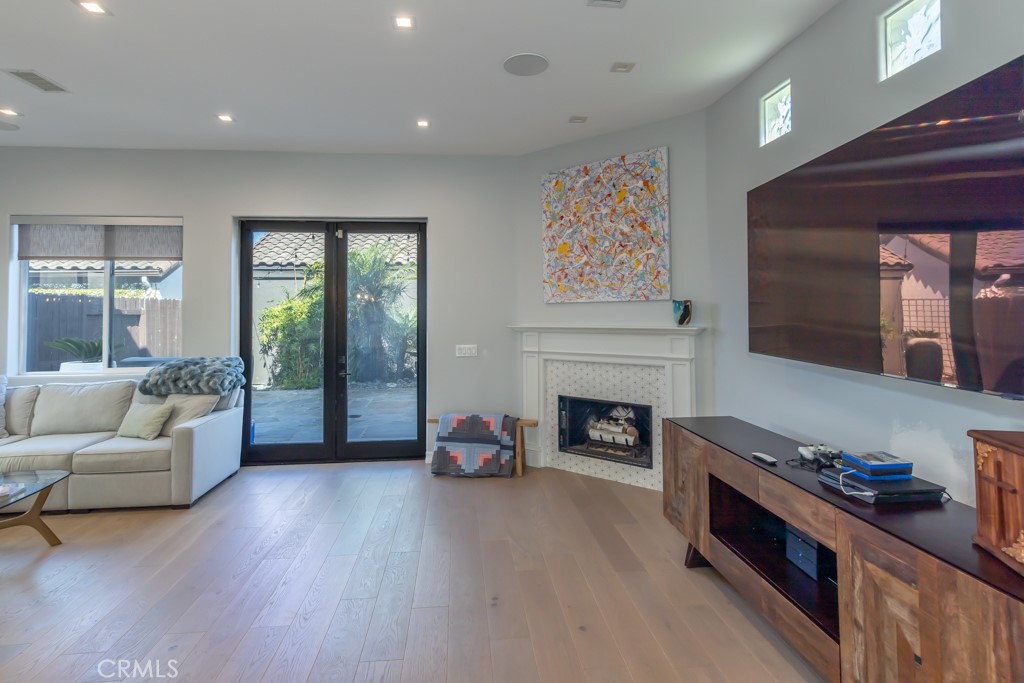 831 Frankfort Avenue