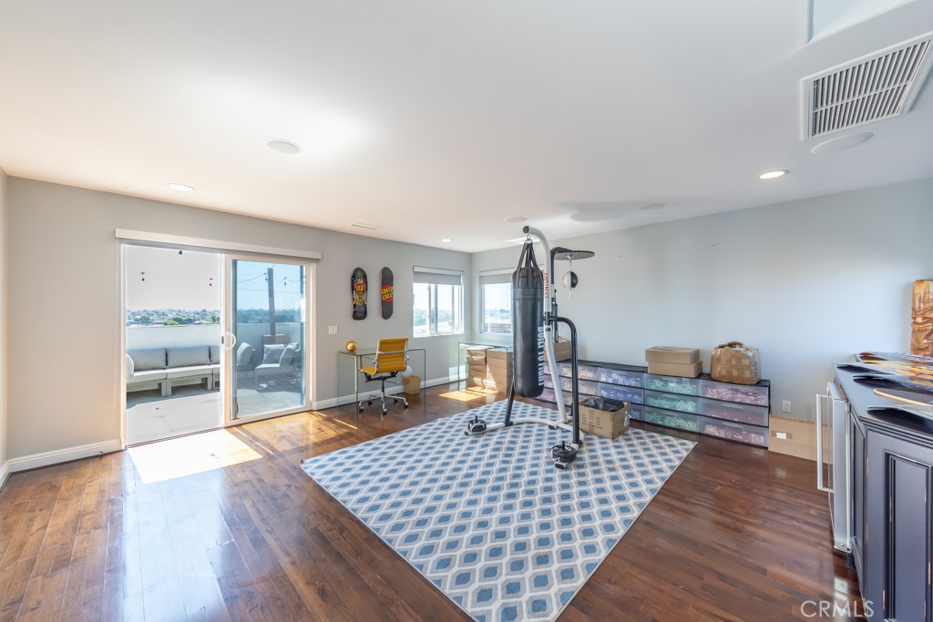 831 Frankfort Avenue