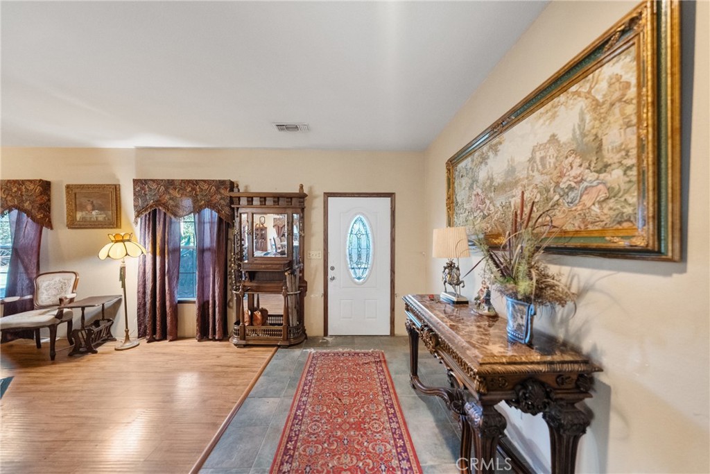 6091 Appaloosa Avenue