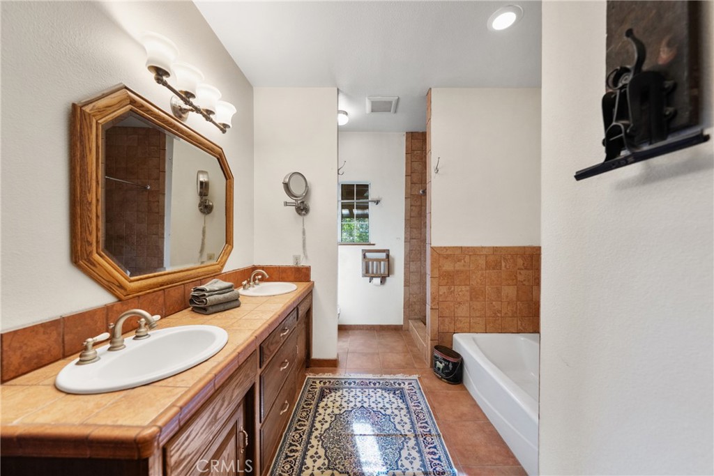 6091 Appaloosa Avenue