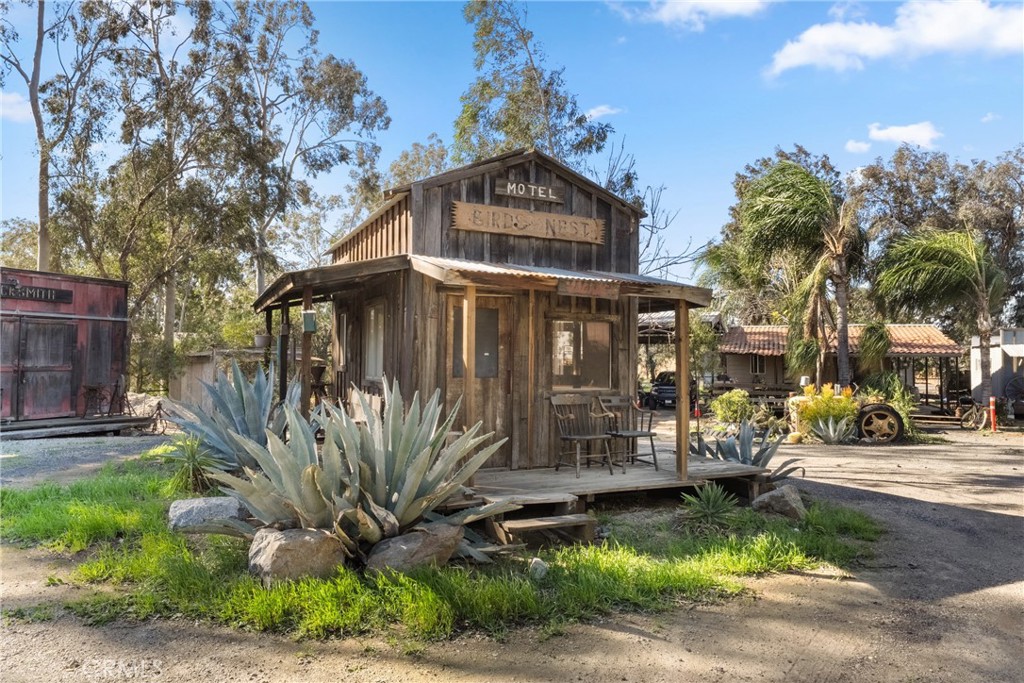 6091 Appaloosa Avenue