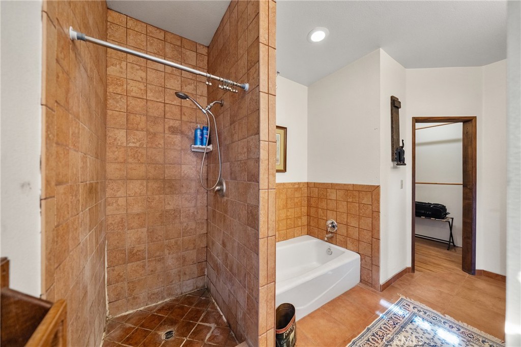 6091 Appaloosa Avenue